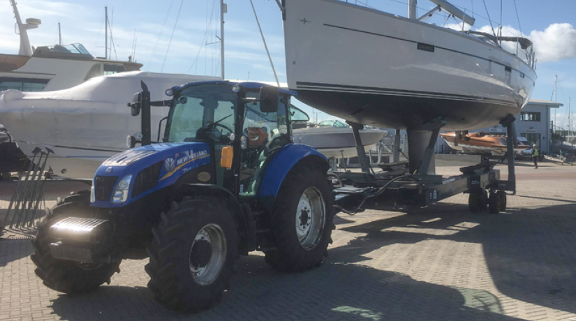 maritime-safety-tractor-towing-yacht